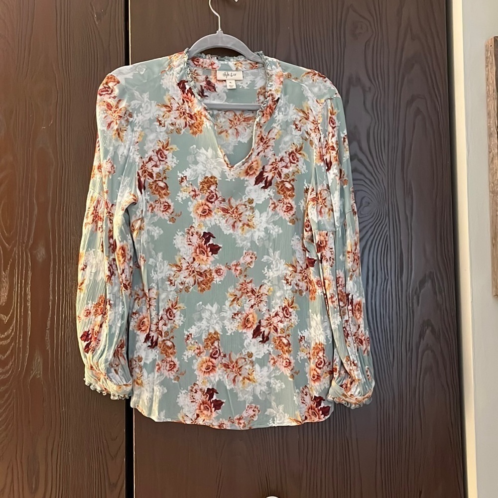 Style & Co. sage green with red/ pink flowers long sleeved blouse. Size PL